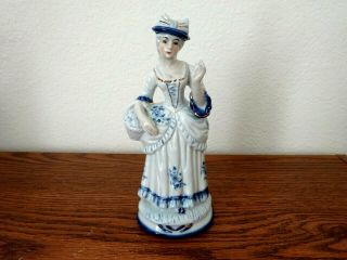 Vintage 8 " Blue & White Porcelain Victorian Lady Figurine With Basket Of Flowers