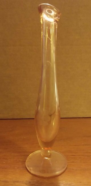 Vtg Pink Depression Bud Vase 7 " Rose Pressed Glass Art Deco Flower Floral Design