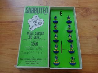Vintage Subbuteo Hw Heavyweight Ref 205 Cardiff City Complete Team Boxed