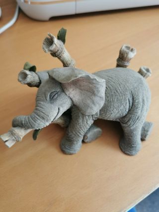 Tuskers Elephant Henry Worn Out Walter 90816 Rare (without Box)