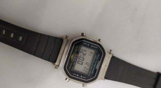 Vintage Casio DW5200 Digital Watch in full order.  240 Casio DW - 5200 3