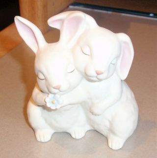 Vintage 1990 Homco " He Loves Me " Two Bunny Figurine W/flower Ceramic Porcelain