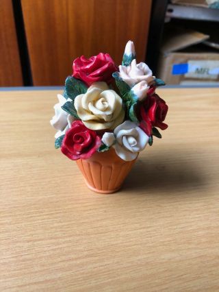 Ceramic Flower Pot And Roses Ornament With Secret Lid.