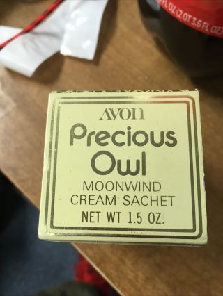 Vintage Avon Precious Owl Moonwind Cream Sachet Milk Glass White Owl Empty W Box
