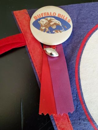 Vintage 1960s Buffalo Bills Pennant With 1960s Button 2