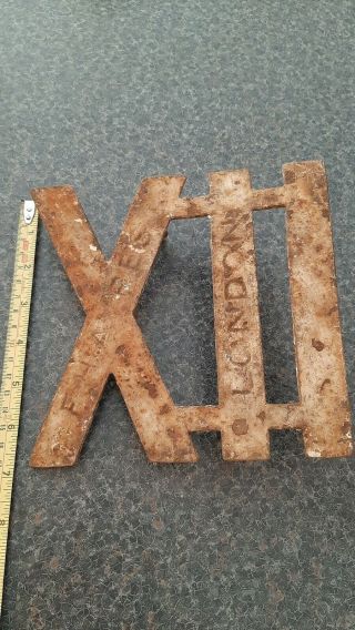 - X11 - Vintage Fh Ayres Cast Iron Roman Numeral Letter Shop Display Sign 12