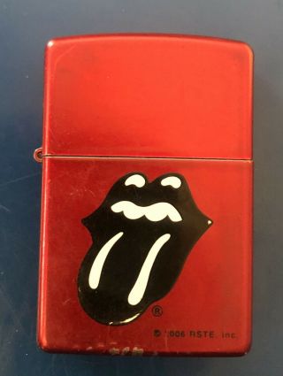 Zippo Lighter - Rolling Stones - 2006 - Candy Apple Red - Black Tongue