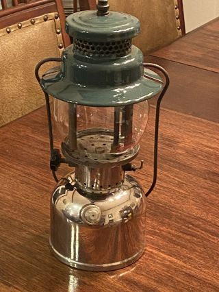 Coleman 242c Antique/vintage Camping Lantern (1950)