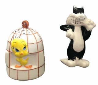 Vintage 1997 Looney Tunes Sylvester & Tweety Bird Salt And Pepper Shakers