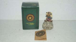 1997 Boyds Bears & Friends Bailey Little Bit Of Honey Figurine 094575pog W/ Box