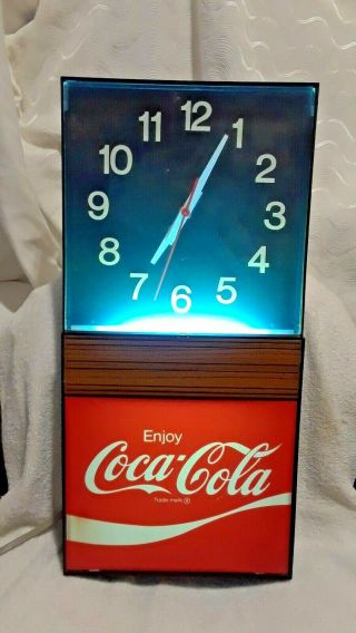 Vintage Coca - Cola Electric Light Up Wall Clock