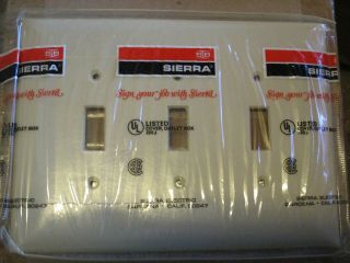 Vintage Sierra Smooth Nos 3 Gang Light Switch Ivory Wall Plate Cover Usa U15