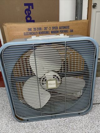 Vintage Signal 2 Speed Thermo Control Metal Box Fan Blue 20” Great W /box