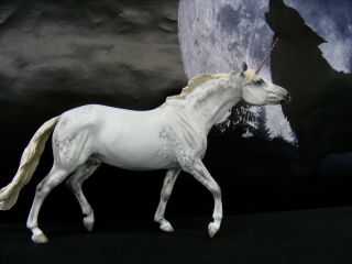 Breyer Custom Cm Unicorn Stallion By Pz21