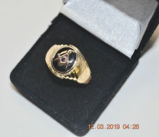 10k Yellow Gold And Black Onyx Mens Ring Masonic Or Freemasons 8.  75 Gram Size 11