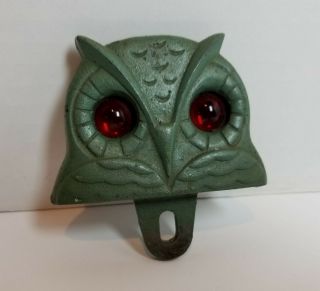 Rare - Vintage National Colortype Owl License Plate Topper Red Glass Eyes