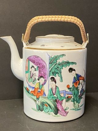 Large Antique Chinese Famille Rose Porcelain Teapot H:20cm