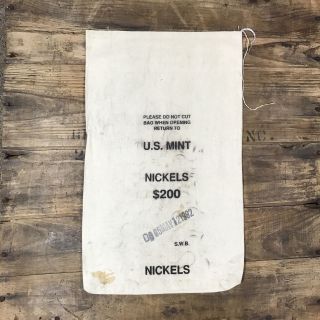 (100) Ten Vintage U.  S.  Canvas Money Bank Bags $200 Nickels Deposit.  05