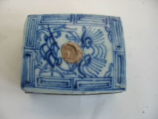Antique Chinese Painted Blue & White Porcelain Lidded Asian Ink Box Container