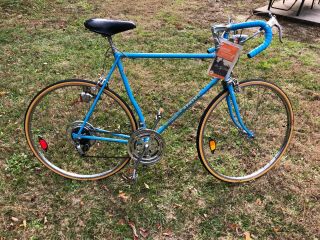 1974 Vintage Schwinn Sprint Bicycle - Curved Stem Opaque Blue Rare