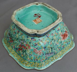 Chinese Qing Dynasty Peranakan Nonya Nyonya Straits Porcelain Bowl Tongzhi Mark