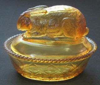 National Glass Co.  (it&g) (greentown) Rabbit And Nest,  C.  1900 - Amber