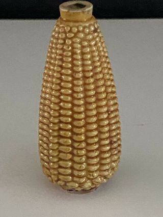 Antique Chinese Porcelain Snuff Bottle Ear Of Corn Met Museum Qing 18th 19th C