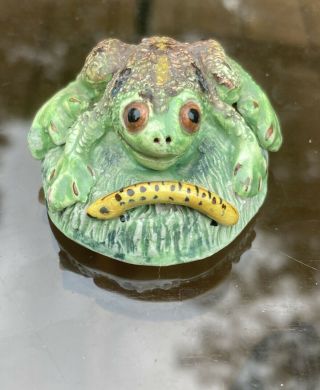 Vintage Basil Matthews Figurine A Frog On A Lilly Pad In