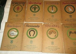 44 Late 1920 ' s to early 1930 ' s BSA Merit Badge books BOY SCOUTS 4