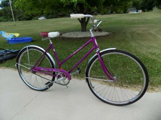 1965 Schwinn Breeze 2 - Speed Ladies Road Cruiser Bike Violet Traveler Vintage