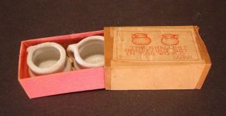 2 Miniature Chamber Pots " The Smallest Receiving Set In The World " Orig.  Box