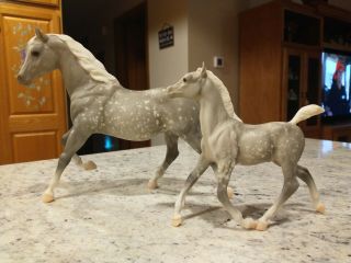 Breyer Dapple Grey Running Mare And Foal Sears Special Run Sr