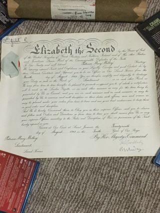 Queen Elizabeth Ii Signed Document With Tube Look