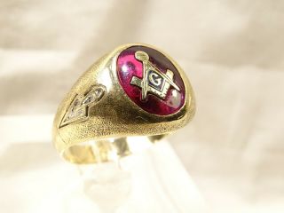 Vintage Masons 2 Symbol Ruby Red Stone 10 K Yellow Gold Sz 10 Ring
