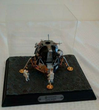2002 Code 3 Nasa Astronaut One Small Step Lunar Module National Air Space Museum