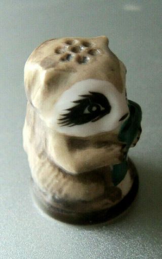 Raccoon Friends Of The Forest Thimble 1982 Franklin