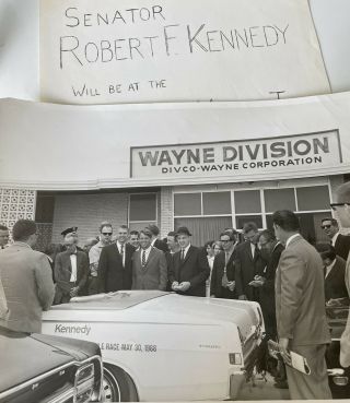 Robert F.  Kennedy 1968 Campaign Photograph 3