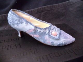 Just The Right Shoe “lavish Tapestry” 25087 1999 W/box And