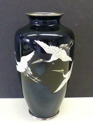 Vintage Japanese Cloisonne 3 White Crane Bird Flying Black Enamel Vase 7 1/4 "