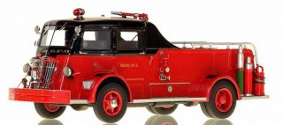 Chicago Fire Department 1952 Autocar Squad 2 1/50 Fire Replicas Fr057 - 2
