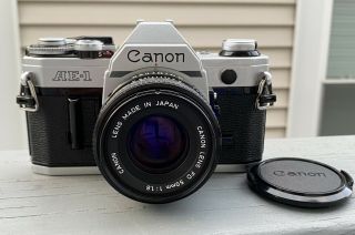 Canon Ae - 1 35mm Slr Camera - 50mm F/1.  8 Lens - Vintage Look W/flash