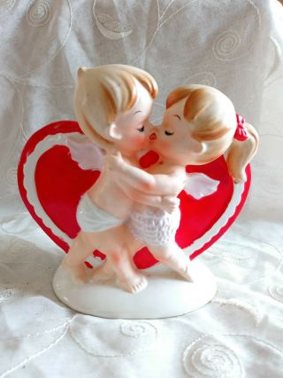 Vintage Lefton Heart & Kissing Cupid Sweetheart Babies Valentine Vase Planter