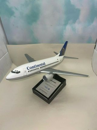 1/100 Pacmin Continental Airlines Boeing Aircraft 737 - 524 Award Desk Model