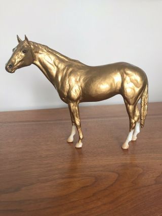 Breyer Horse Gold Charm Secretariat 1990,  Signed By Owner Penny Tweedy (chenery)