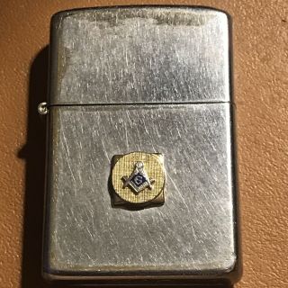 Vintage 1974 Masonic Freemasons Zippo Lighter Full Size Gold Emblem