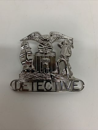 Obsolete Chicago Illinois Police Hat Badge Detective
