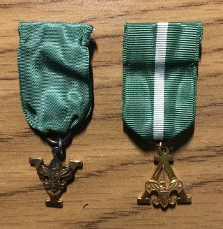 Vintage Bsa Scouter Training Award Medal S - 2 Varieties