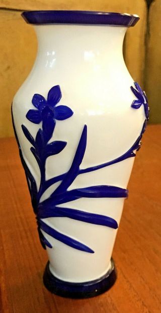Peking Glass Overlay Carved Cameo Glass White Vase Cobalt Blue Flowers & Birds