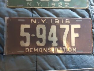 1918 Ny Dealer License Plate.  Very Good Paint,  No Damage