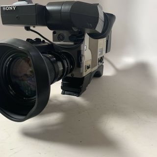 Vintage Sony Color Video Camera Dxc - 1820 Dc 12v No13450 Tricon